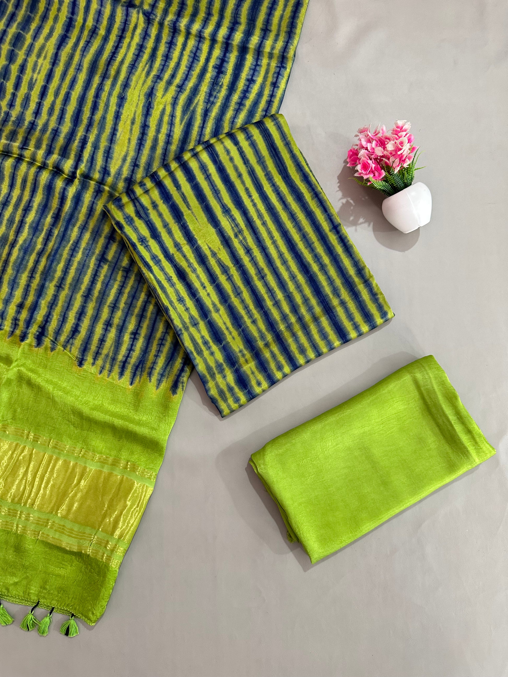 Gulnaar” Modal Silk Tie-Dye Suit Set